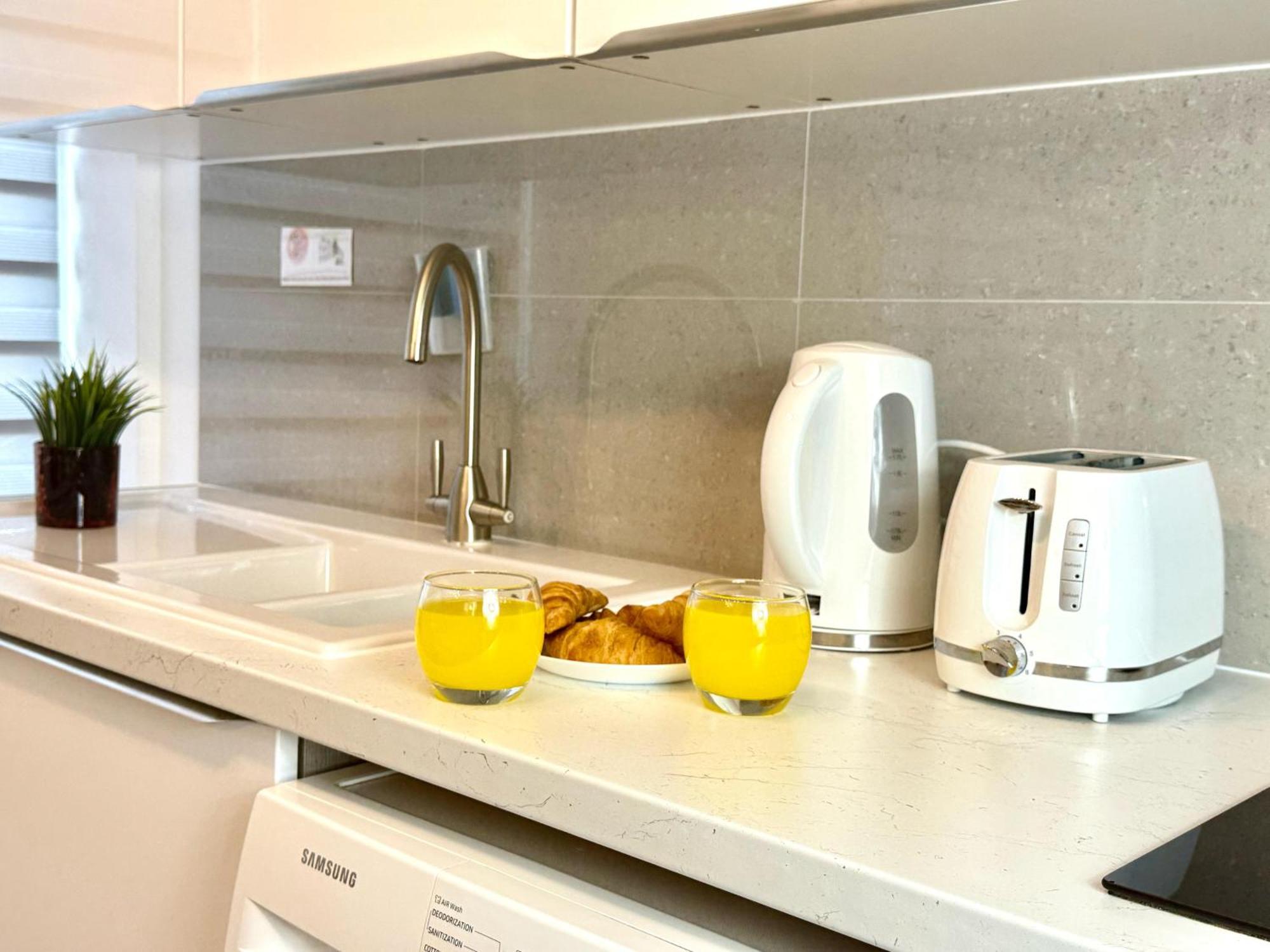 Walnut Flats-F5, Stylish 1-Bedroom - Parking, Netflix, Wifi - Close To Oxford, Bicester & Blenheim Palace Кідлінґтон Екстер'єр фото
