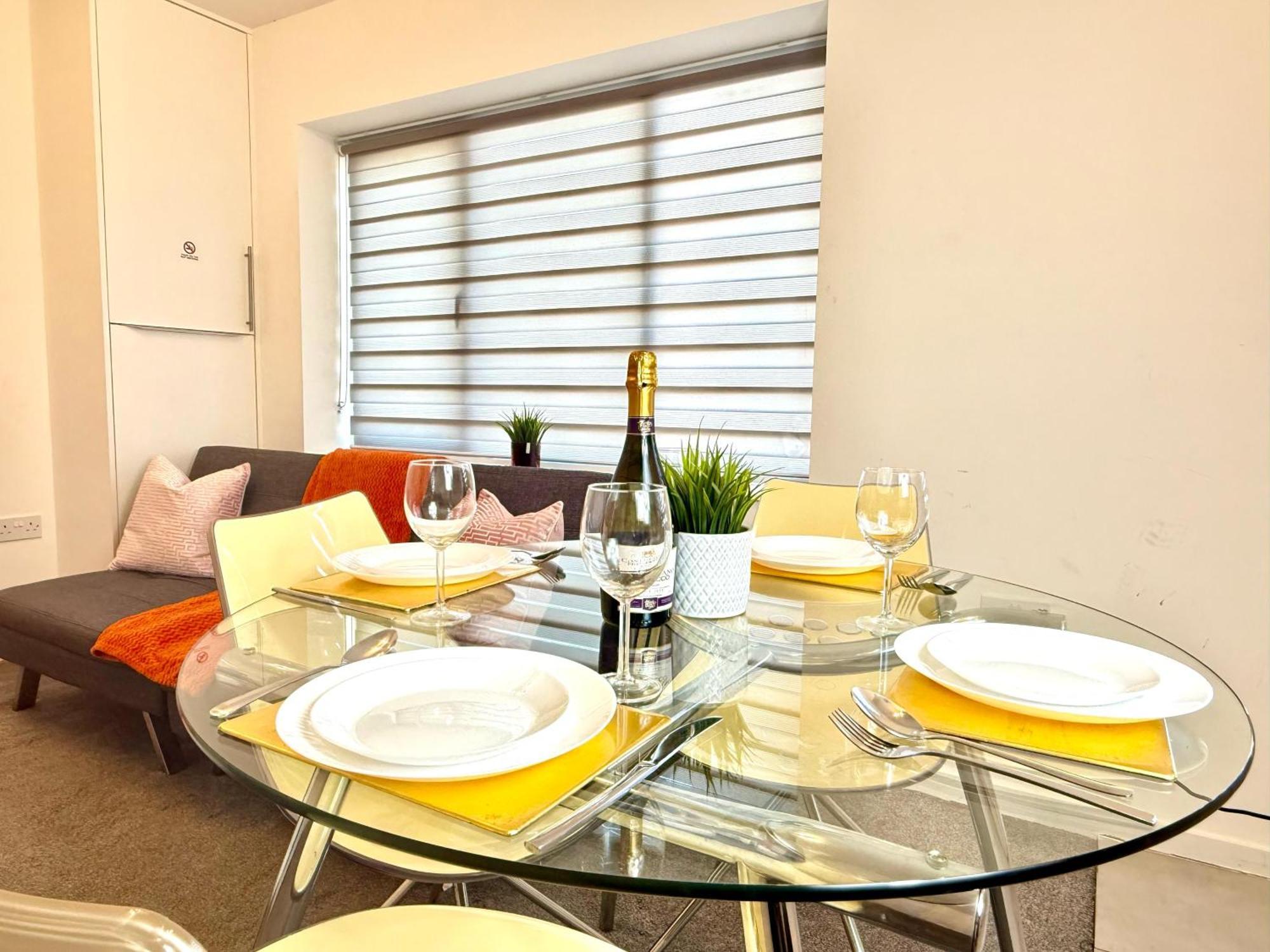Walnut Flats-F5, Stylish 1-Bedroom - Parking, Netflix, Wifi - Close To Oxford, Bicester & Blenheim Palace Кідлінґтон Екстер'єр фото